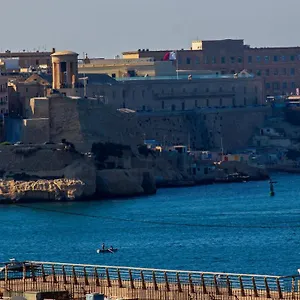 Close To Saint Angelo Apartament